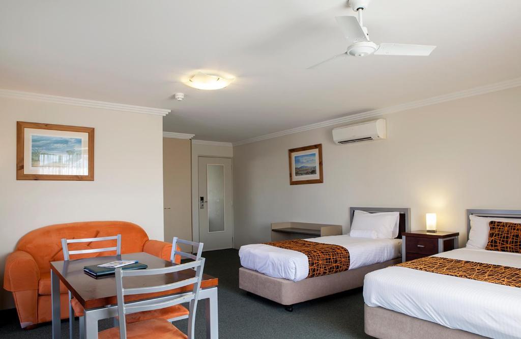 Mandarin Motel Macksville Room photo