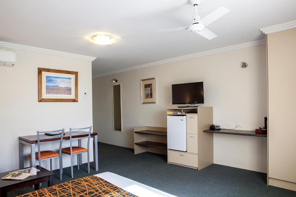 Mandarin Motel Macksville Room photo