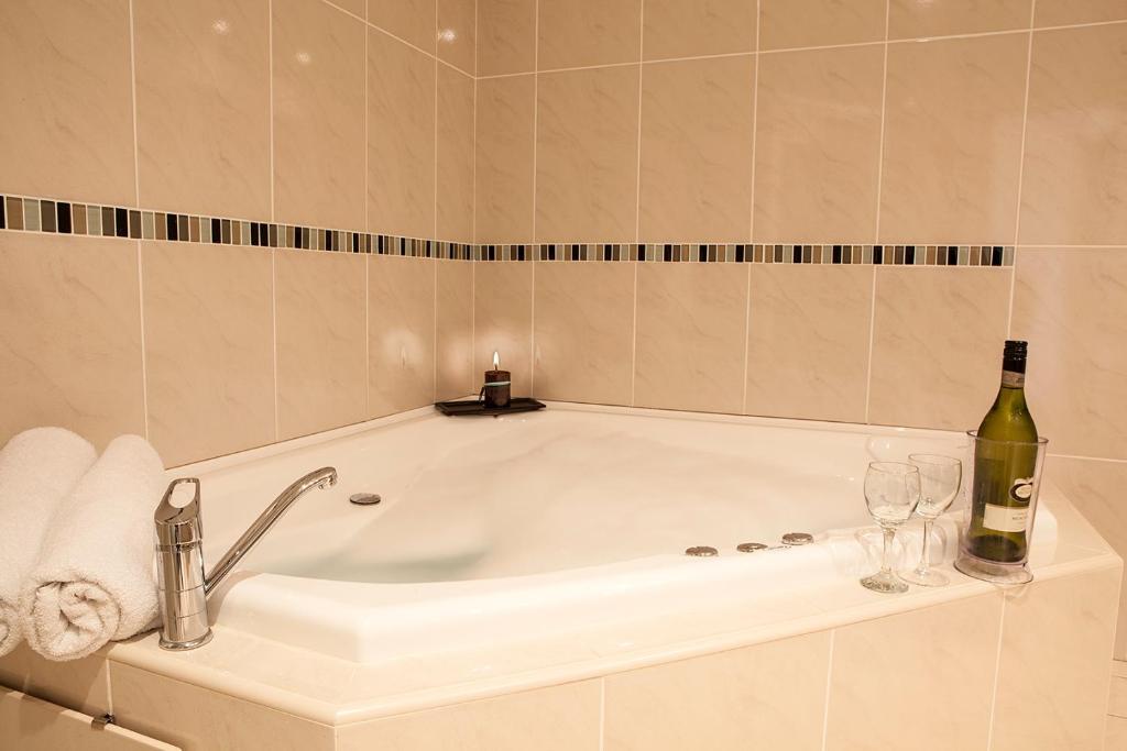 Mandarin Motel Macksville Room photo