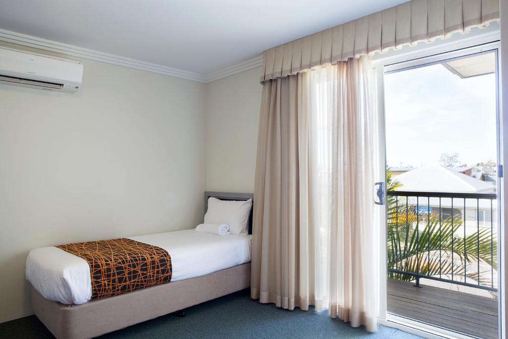 Mandarin Motel Macksville Room photo