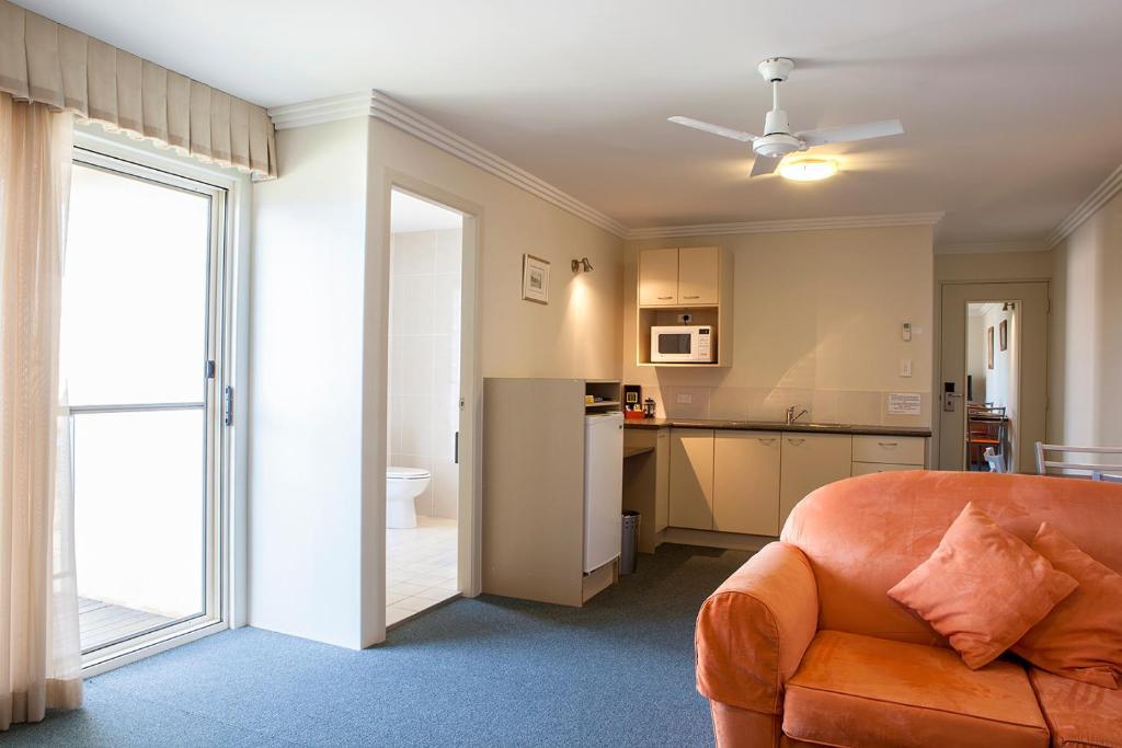 Mandarin Motel Macksville Room photo
